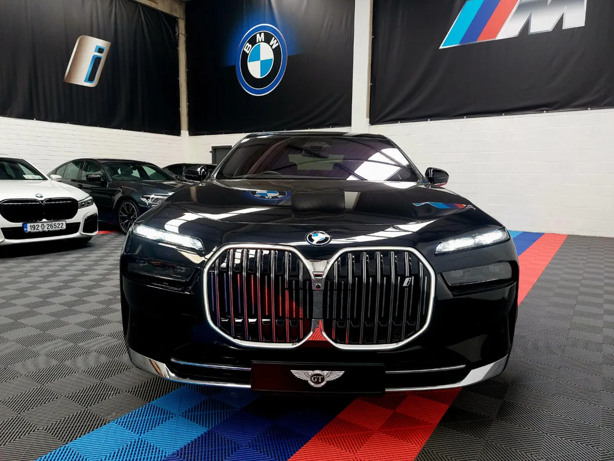 i7 XDRIVE60 EXCELLENCE  PRO  536BHP (€180K NEW ) - Image 2