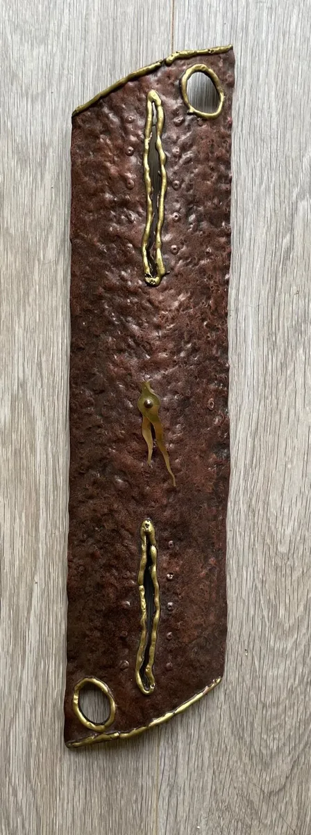 FREE WITH ANY PURCHASE - HANDCRAFTED CLOCK