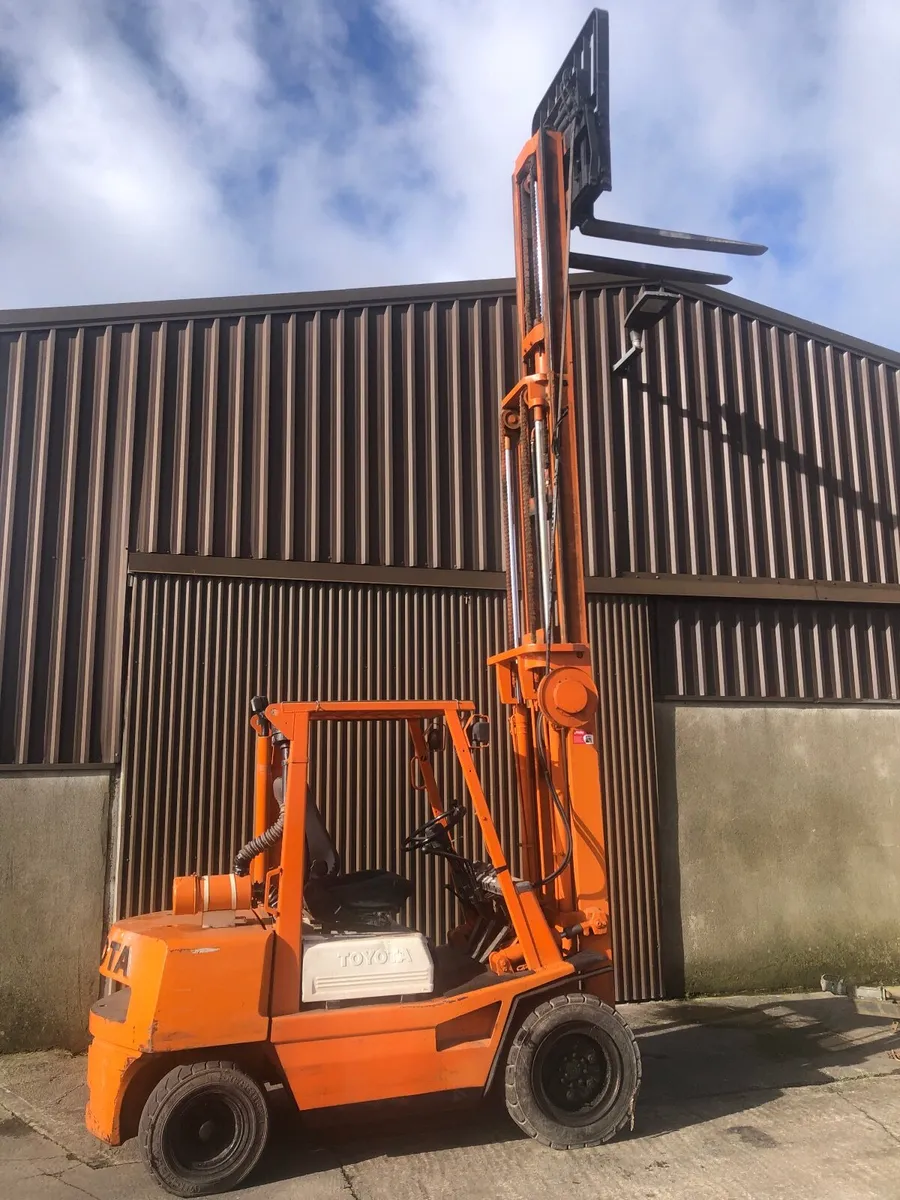 Toyota  Forklift - Image 1