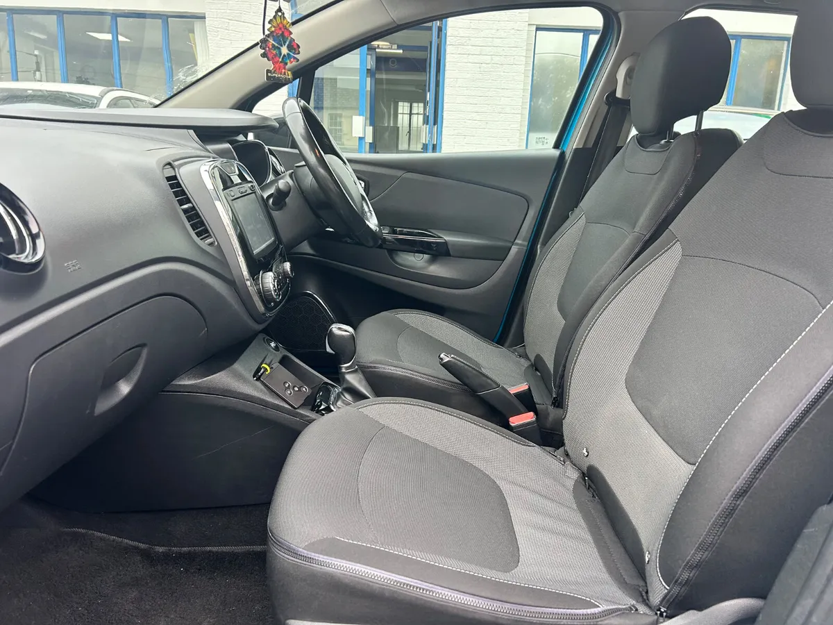 2017 RENAULT CAPTUR 1.5 DCI AUTO EXPRESSION - Image 4