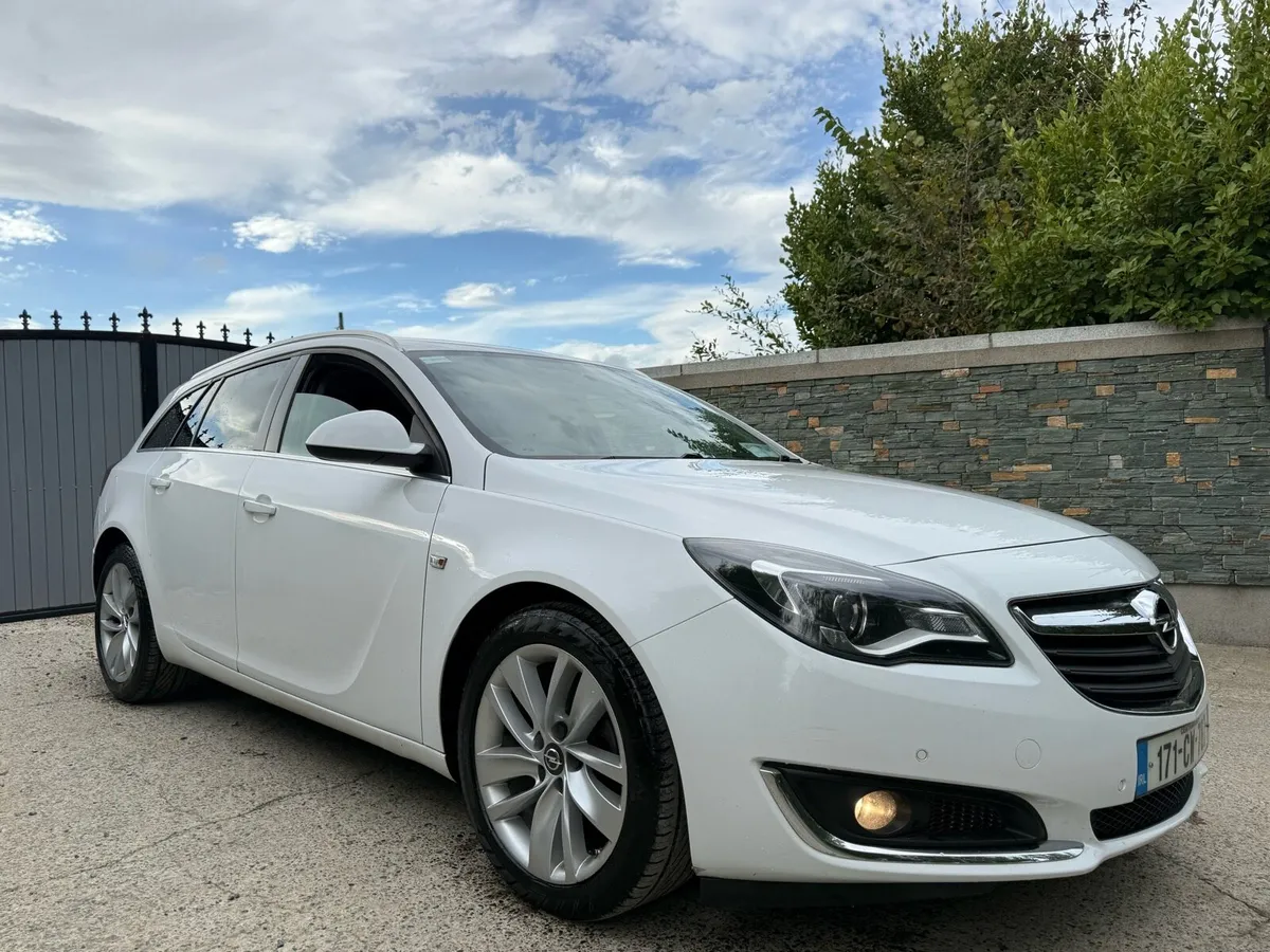 2017 opel insignia estate - Image 1