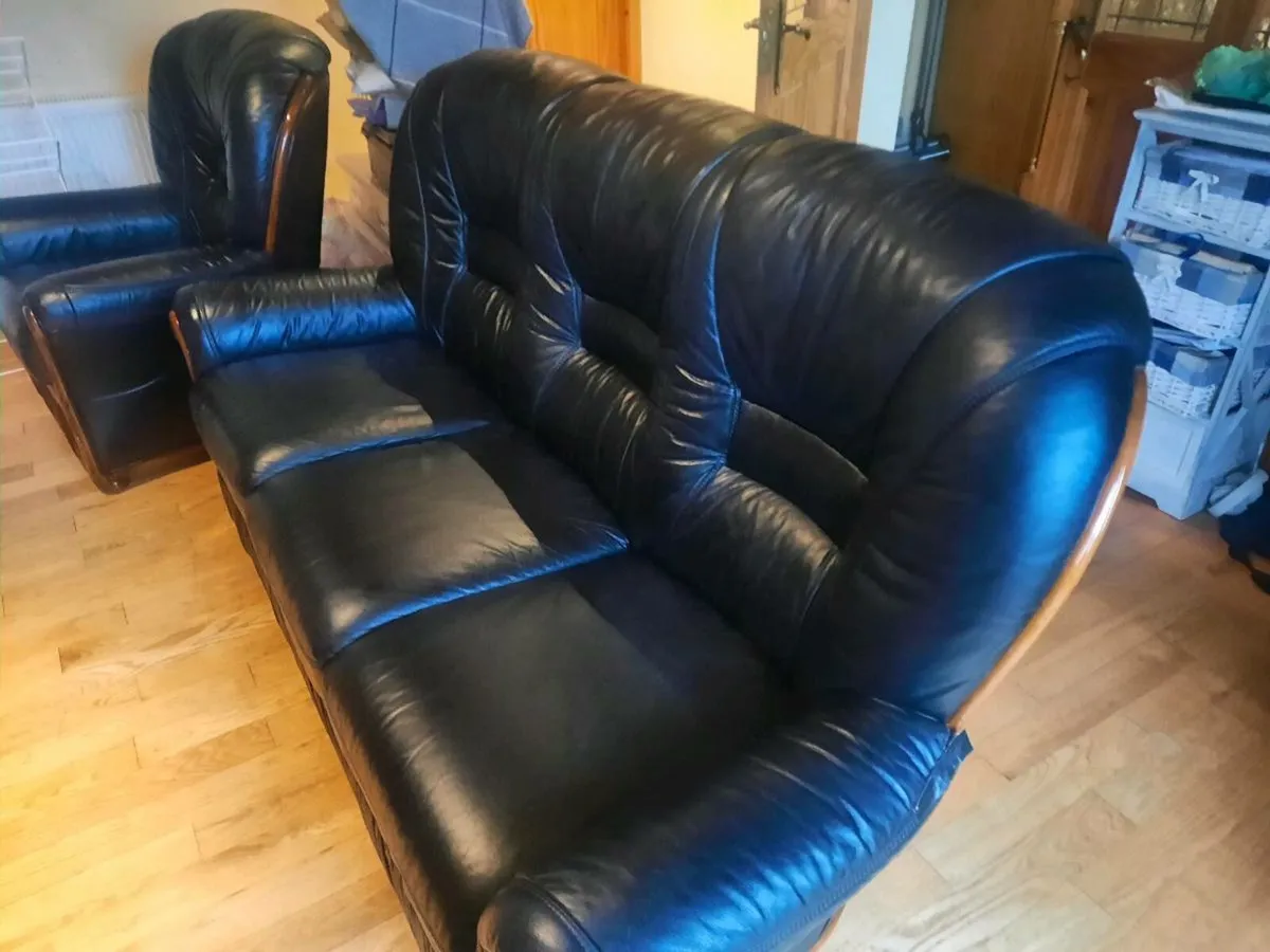 3 piece sofa and chairs - Image 1