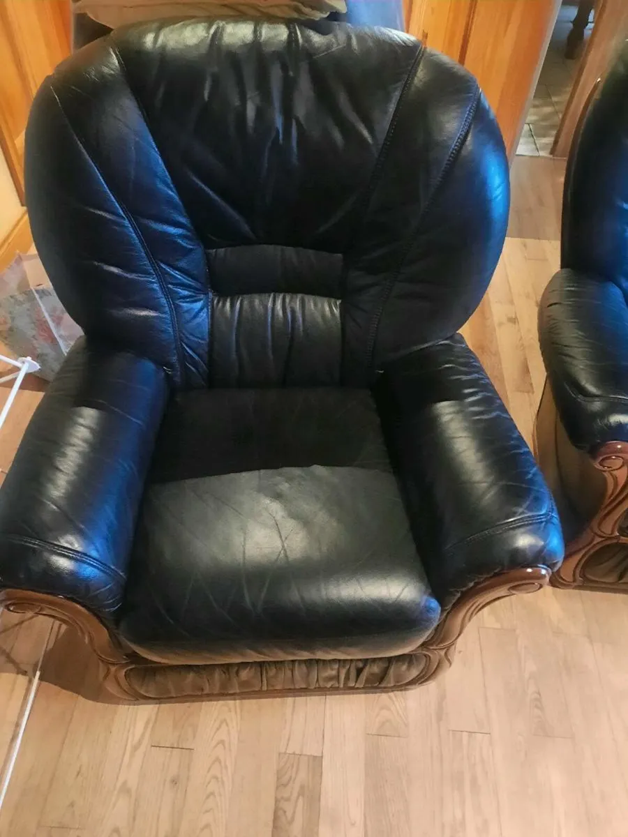 3 piece sofa and chairs - Image 2