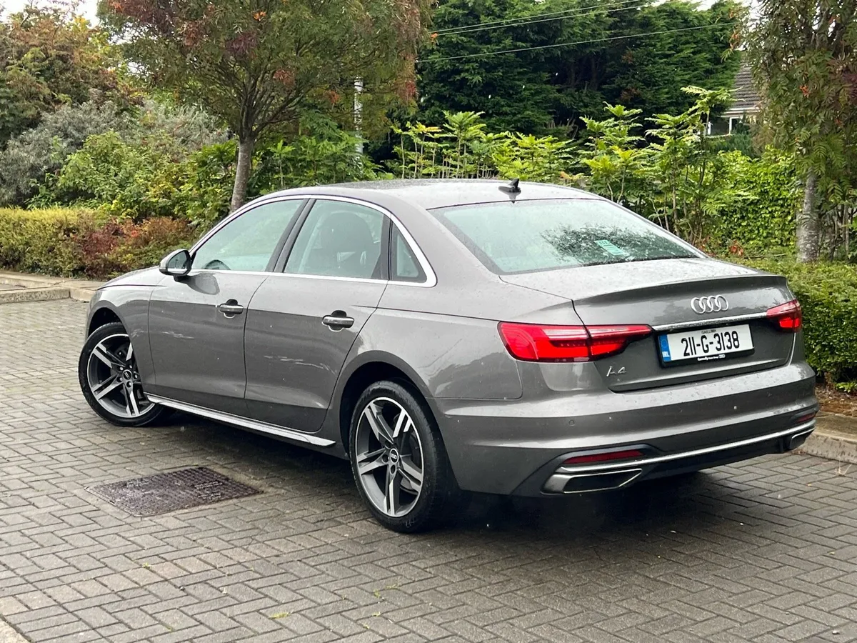 211 AUDI A4 2.0 DIESEL  AUTOMATIC - Image 4