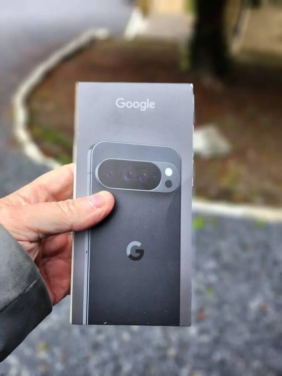 Google Pixel 10 Pro XL Obsidian 256GB-16gb Ram Sealed 2 Year Google Warranty Sim Free - Image 1
