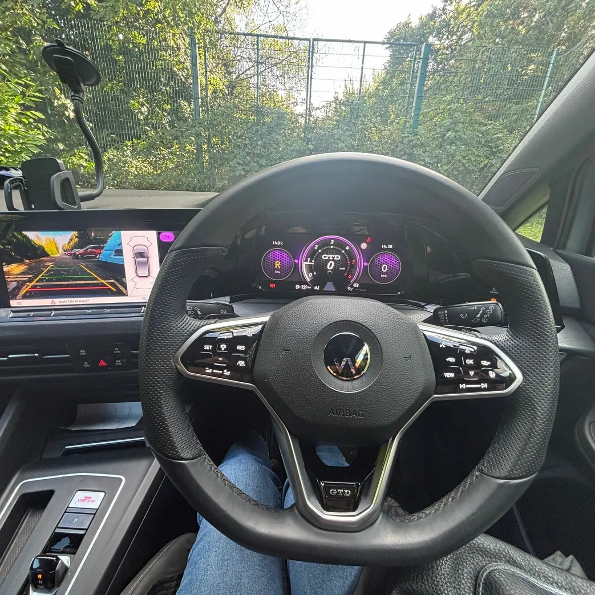 Volkswagen Golf  GTD Auto - Image 4
