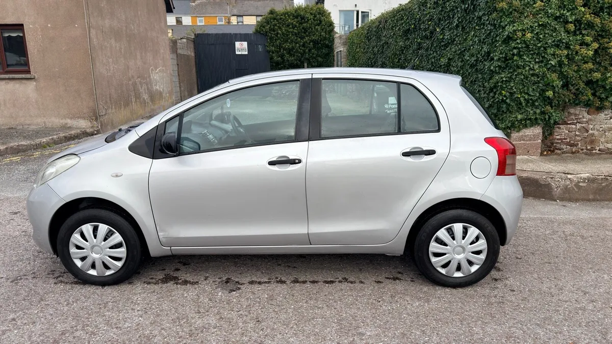 Toyota Yaris 2007 – 1.0 Petrol – Manual - Image 3