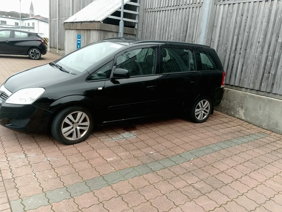 7 seater 1.7dsl Nct :11/26 - Image 2