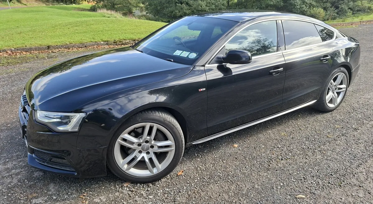 Audi A5 2013 - Image 1