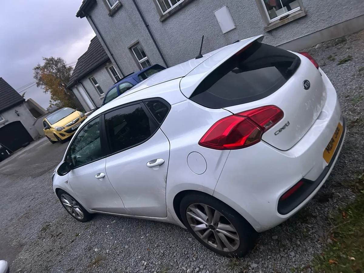 kia ceed - Image 4