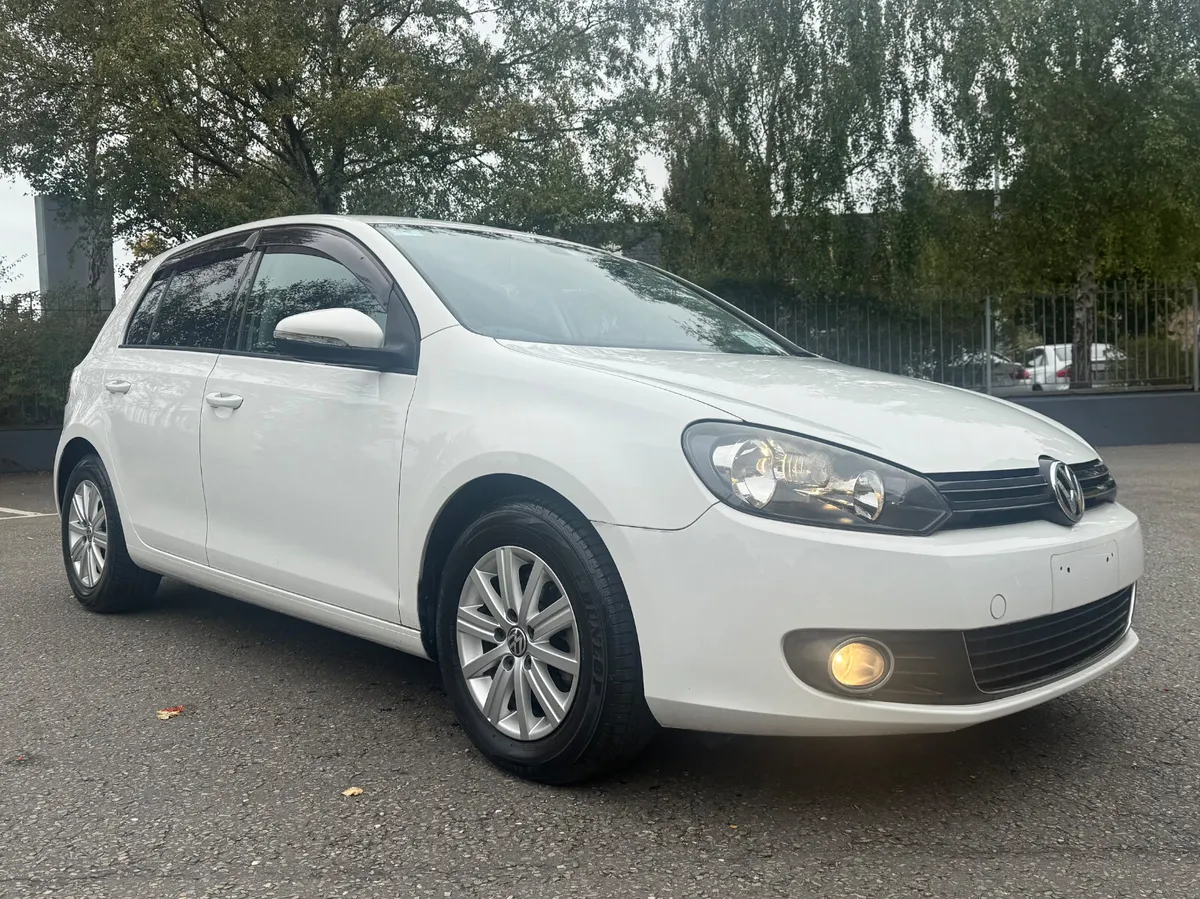 VW Golf 1.2 TSI DSG Low Kms - Image 1