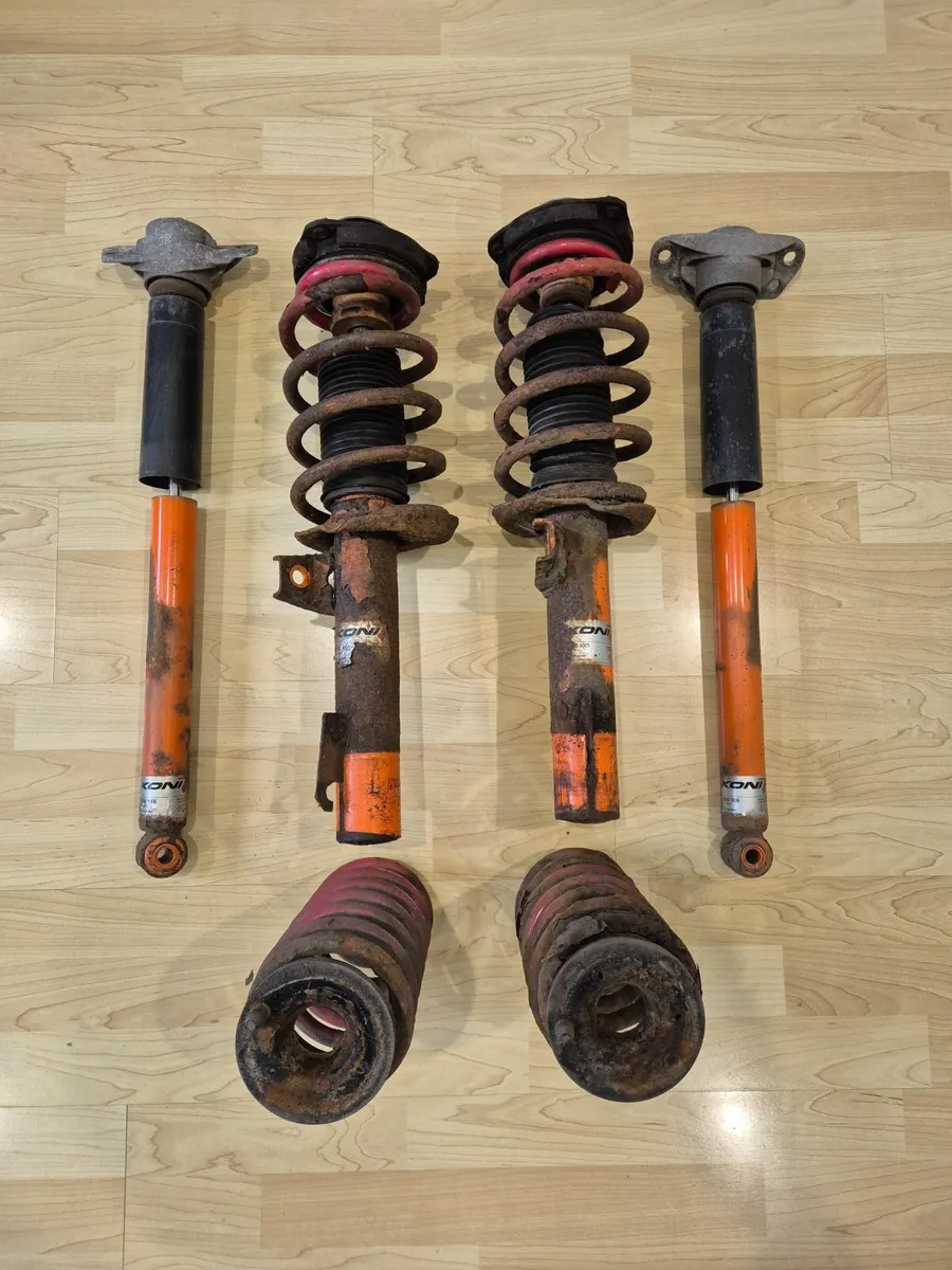 Car parts - Image 1