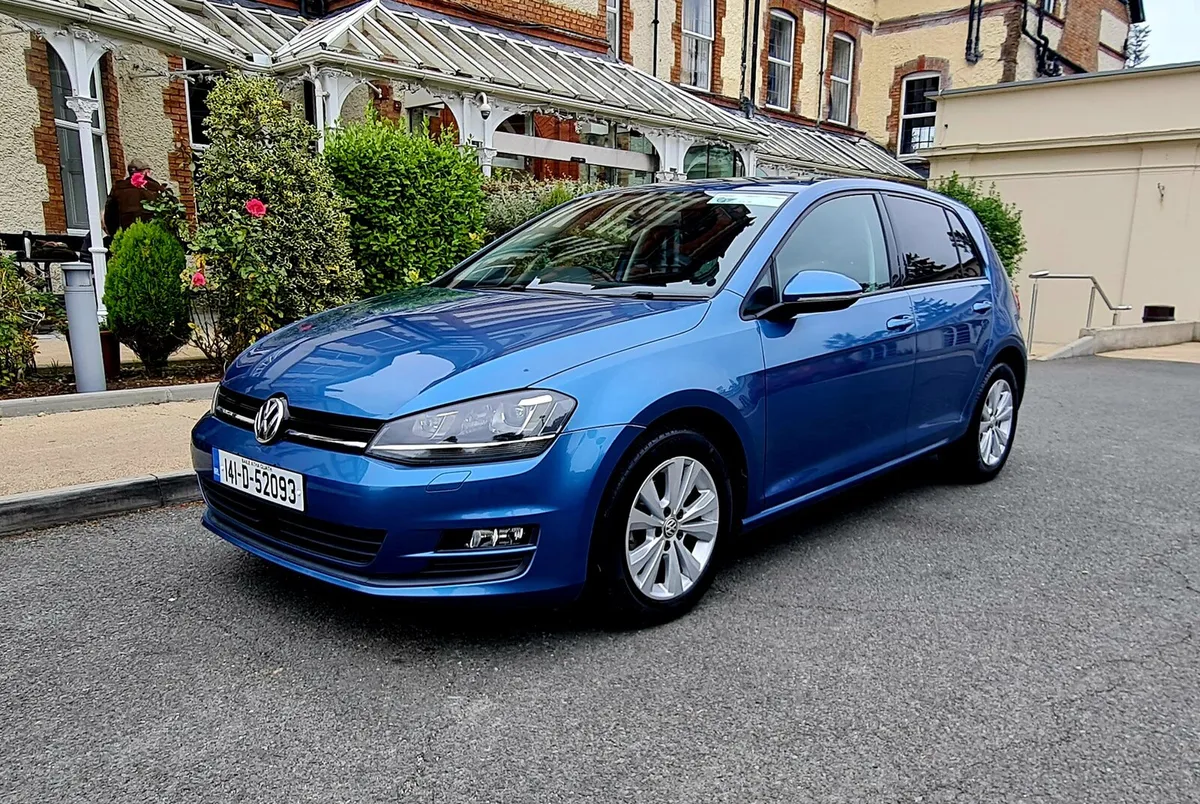 Stunning VW Golf 1.2 Comfortline Automatic - Image 1