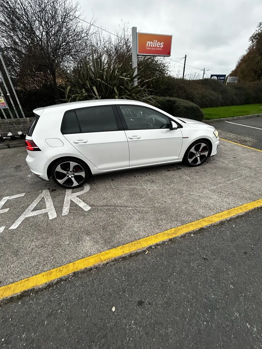 Volkswagen GTI - Image 4