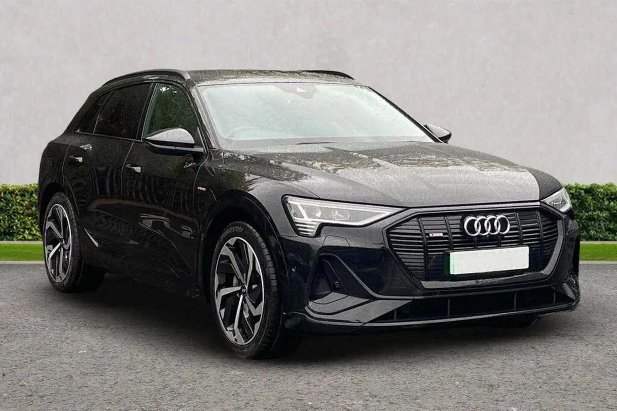 212 Audi Etron Black Edition 55 Quattro - Image 1