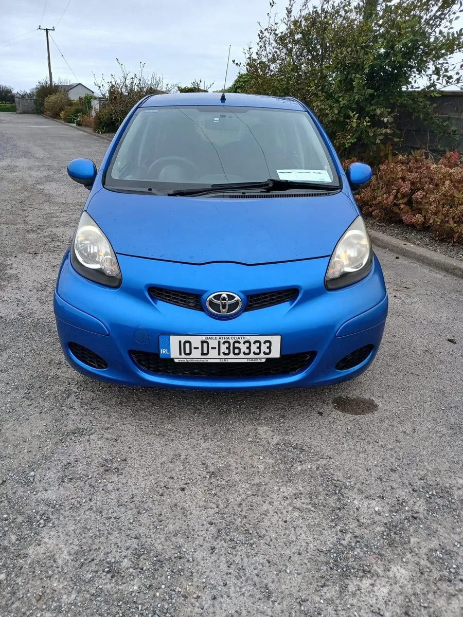 2010 Toyota Aygo - Image 1