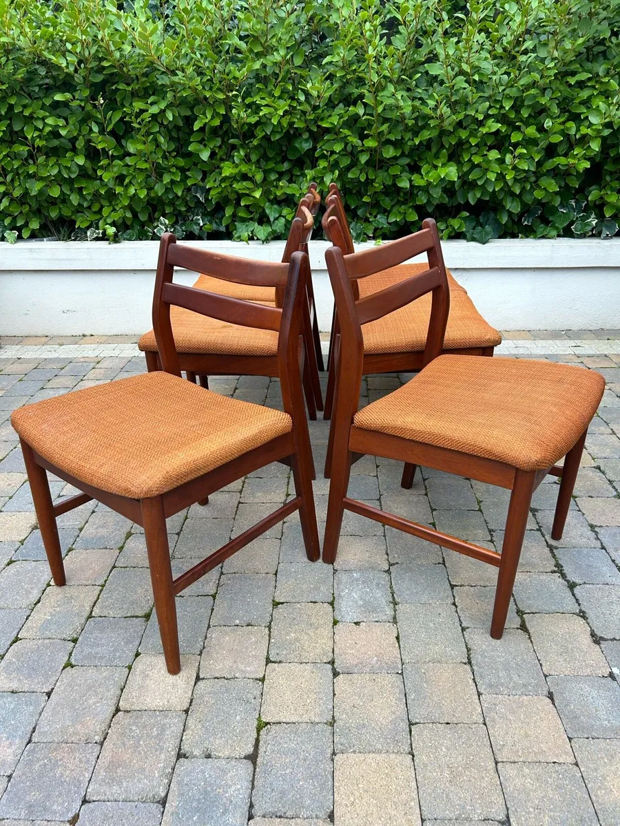 Mid century teak drop leaf table & 6 chairs - Image 3
