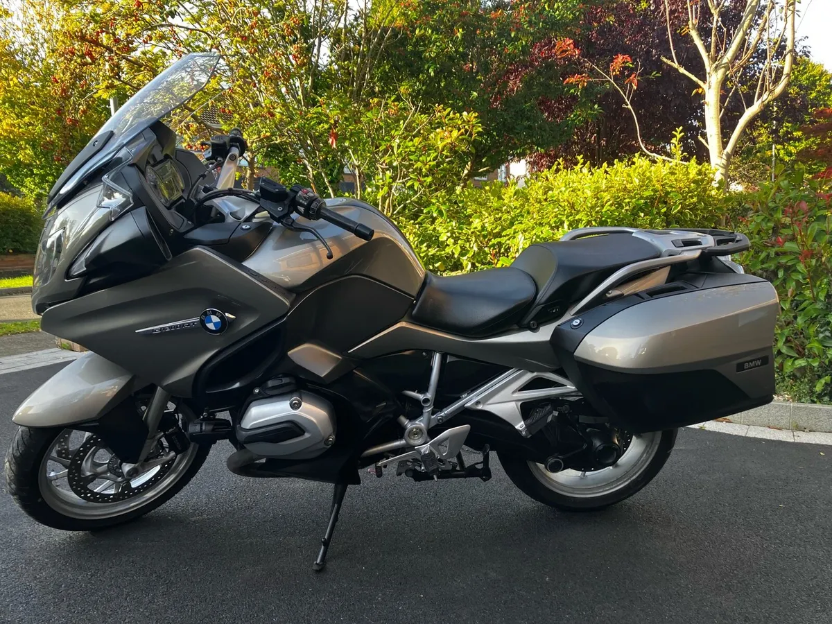 2016 BMW R1200RT LE - Image 1