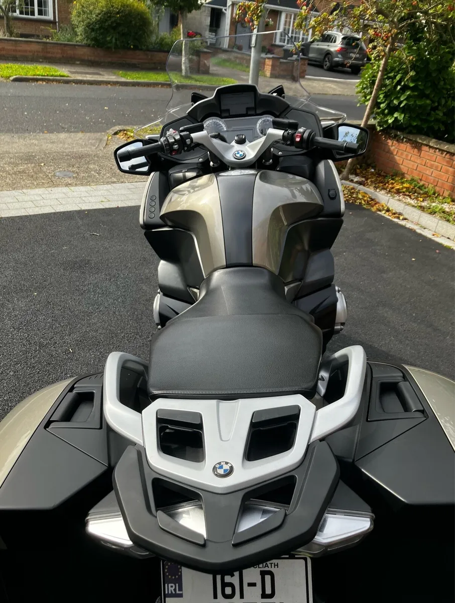 2016 BMW R1200RT LE - Image 2