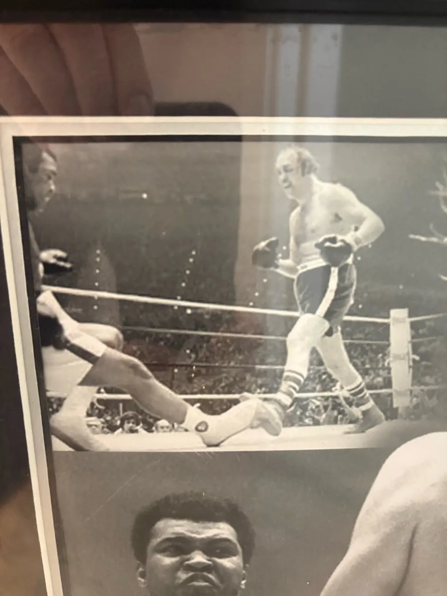 Hand signed Muhammad Ali picture - Image 4