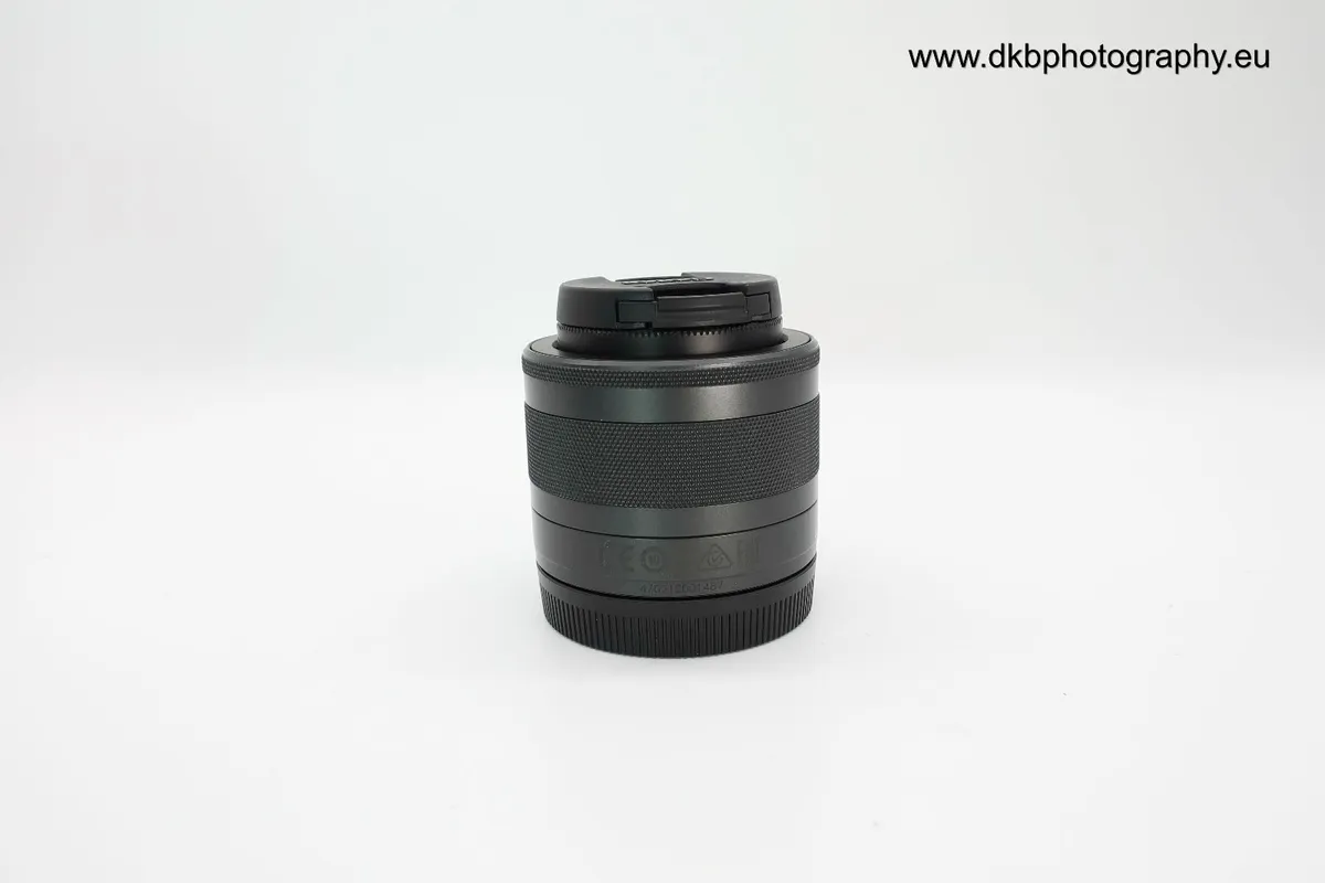 CANON EF-M 28mm F3.5 MACRO IS STM LENS #0100 - Image 4
