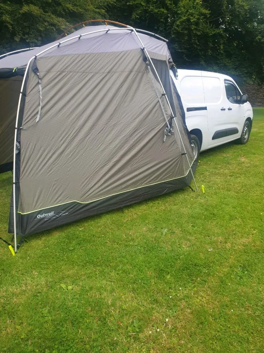 Drive away awning - Image 2