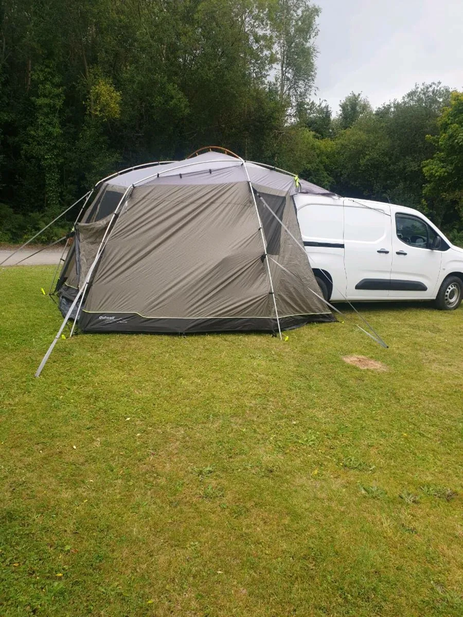 Drive away awning - Image 3