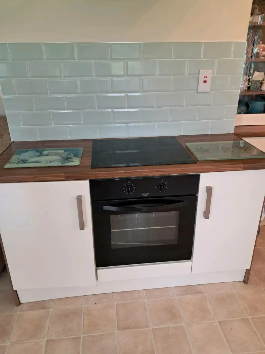 Kitchen - Image 2