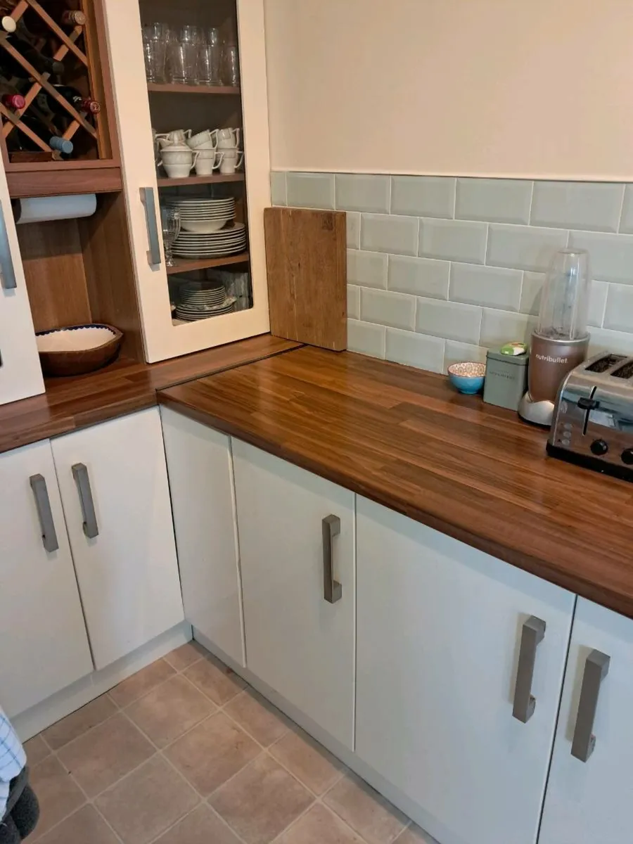 Kitchen - Image 4