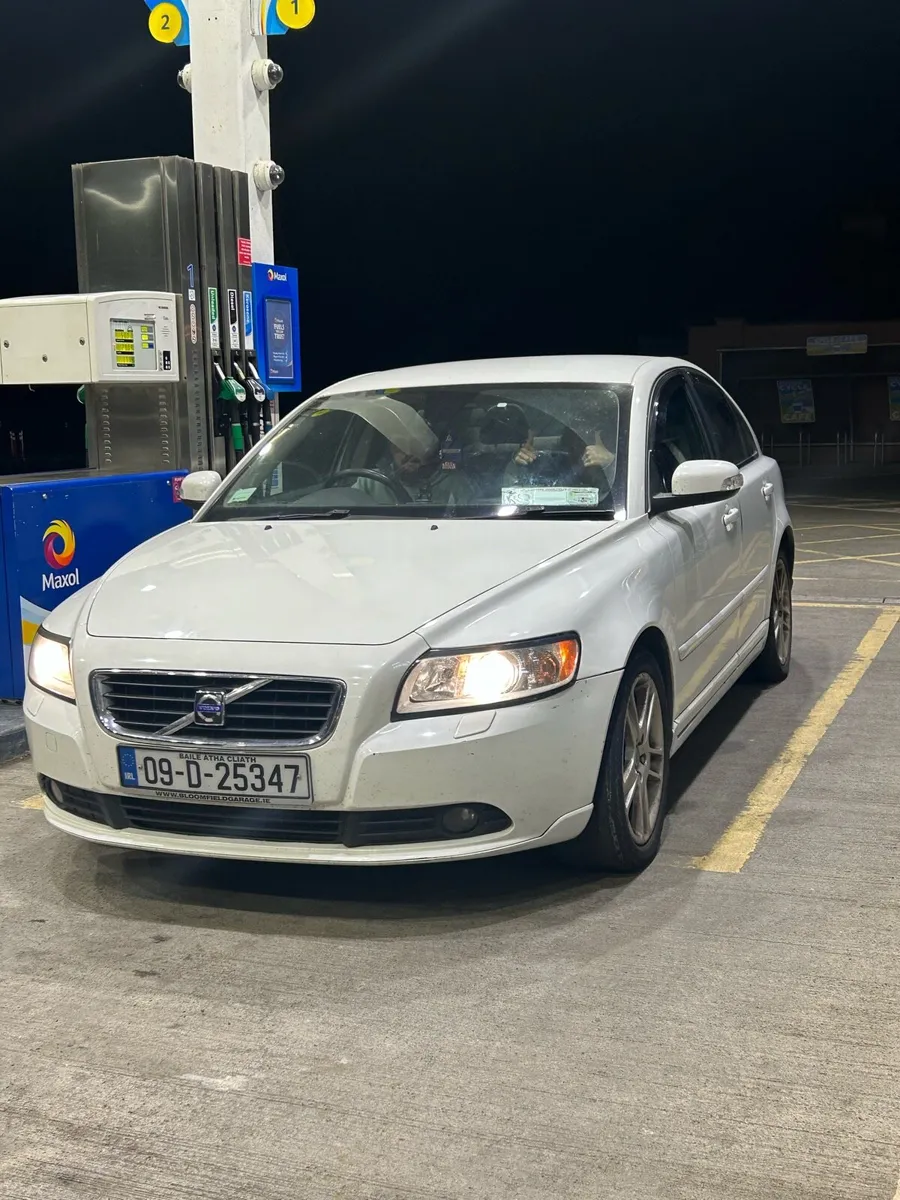 Volvo S40 NCT 01/26 and Taxed
