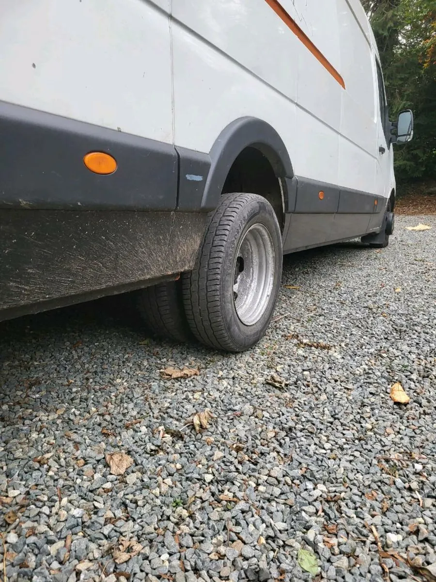 Nissan nv400 - Image 2