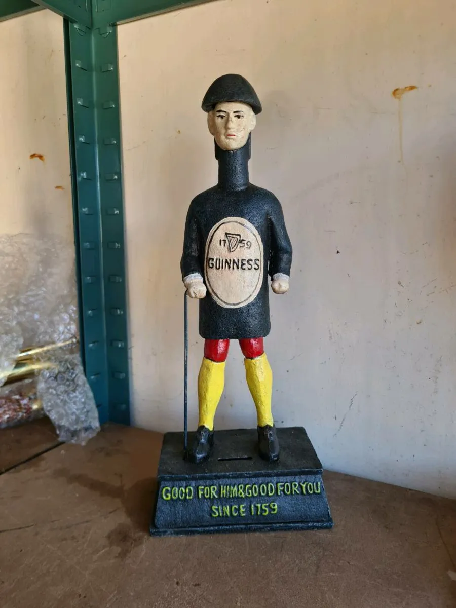 Guinness man money box - Image 2