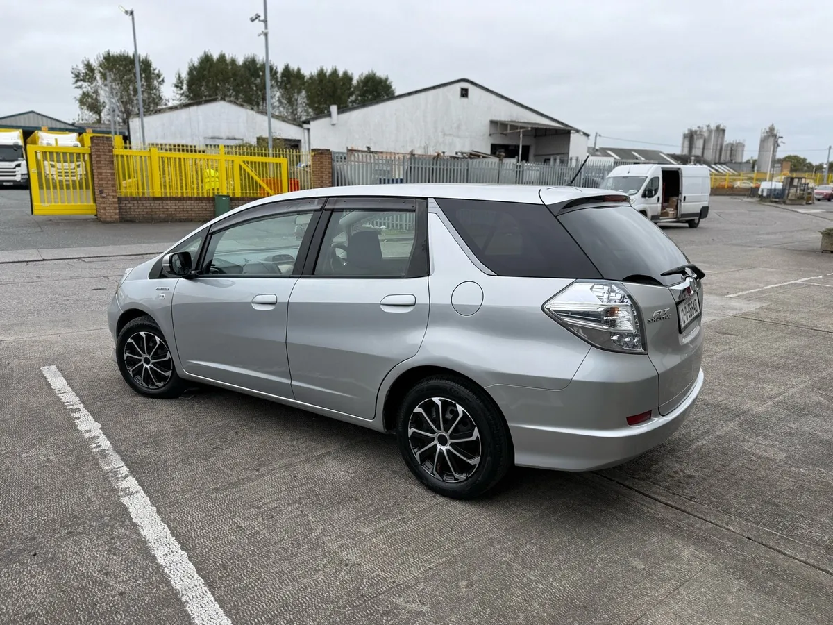 2012 Honda Fit Shuttle Hybrid NCT and Tax - Image 4