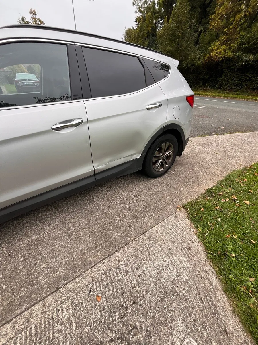 Hyundai Santa Fe - Image 3
