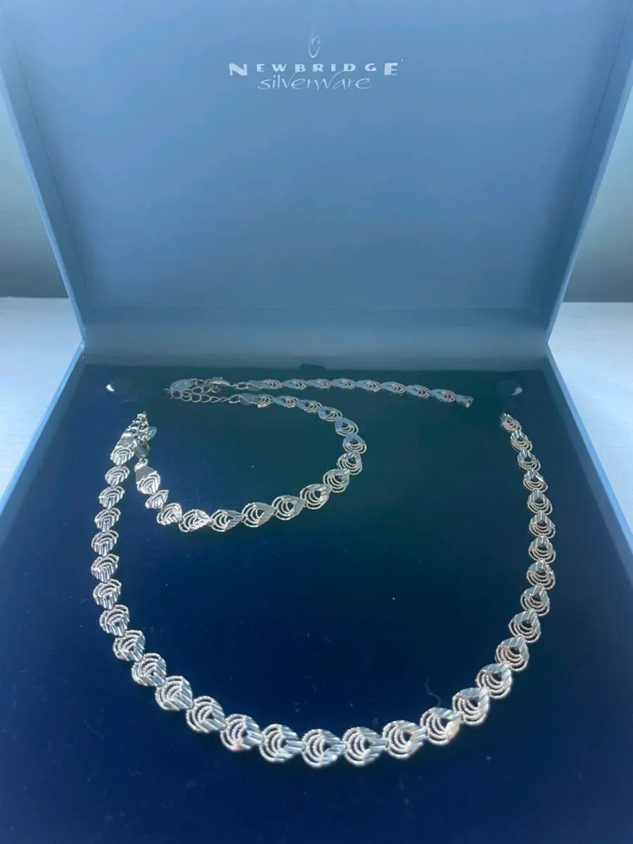 Newbridge Silverware Necklace & Bracelet Set - Image 1