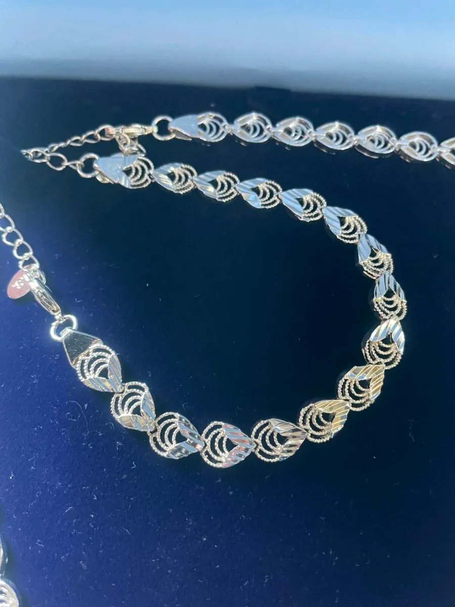 Newbridge Silverware Necklace & Bracelet Set - Image 2