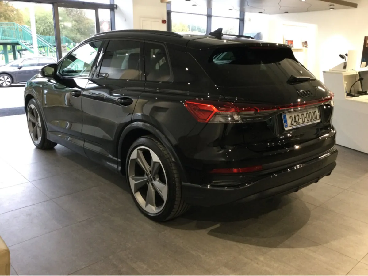 Audi Q4 e-tron QUATTRO 55 ** BLACK EDITION **  82K - Image 3