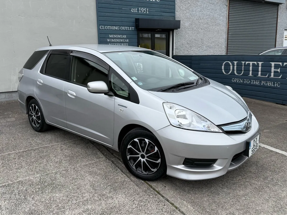 2012 Honda Fit Shuttle Hybrid NCT and Tax - Image 1