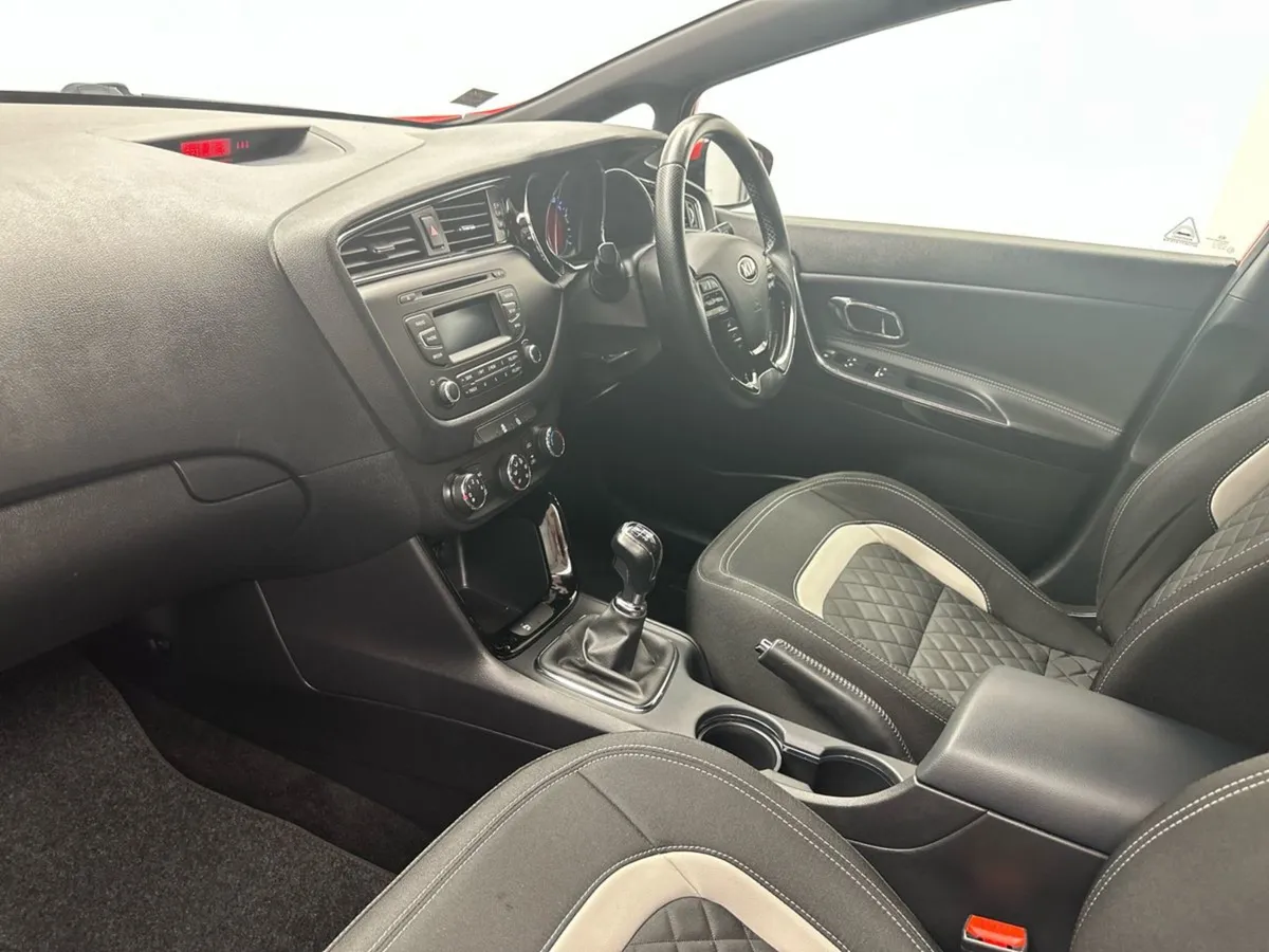 Kia Ceed 1.0 GT Line  low Kms   70 P/W 4yrs - Image 4