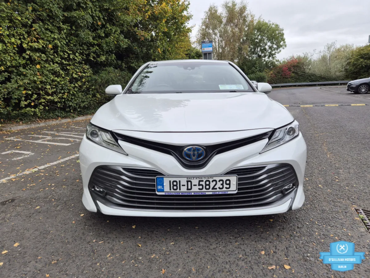 Toyota Camry / 2018 / 2.5 PETROL / AUTO - Image 2