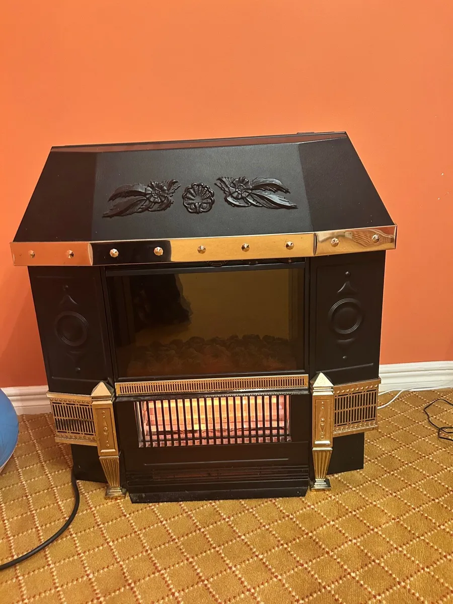 Dimplex freestanding electric fire - Image 4
