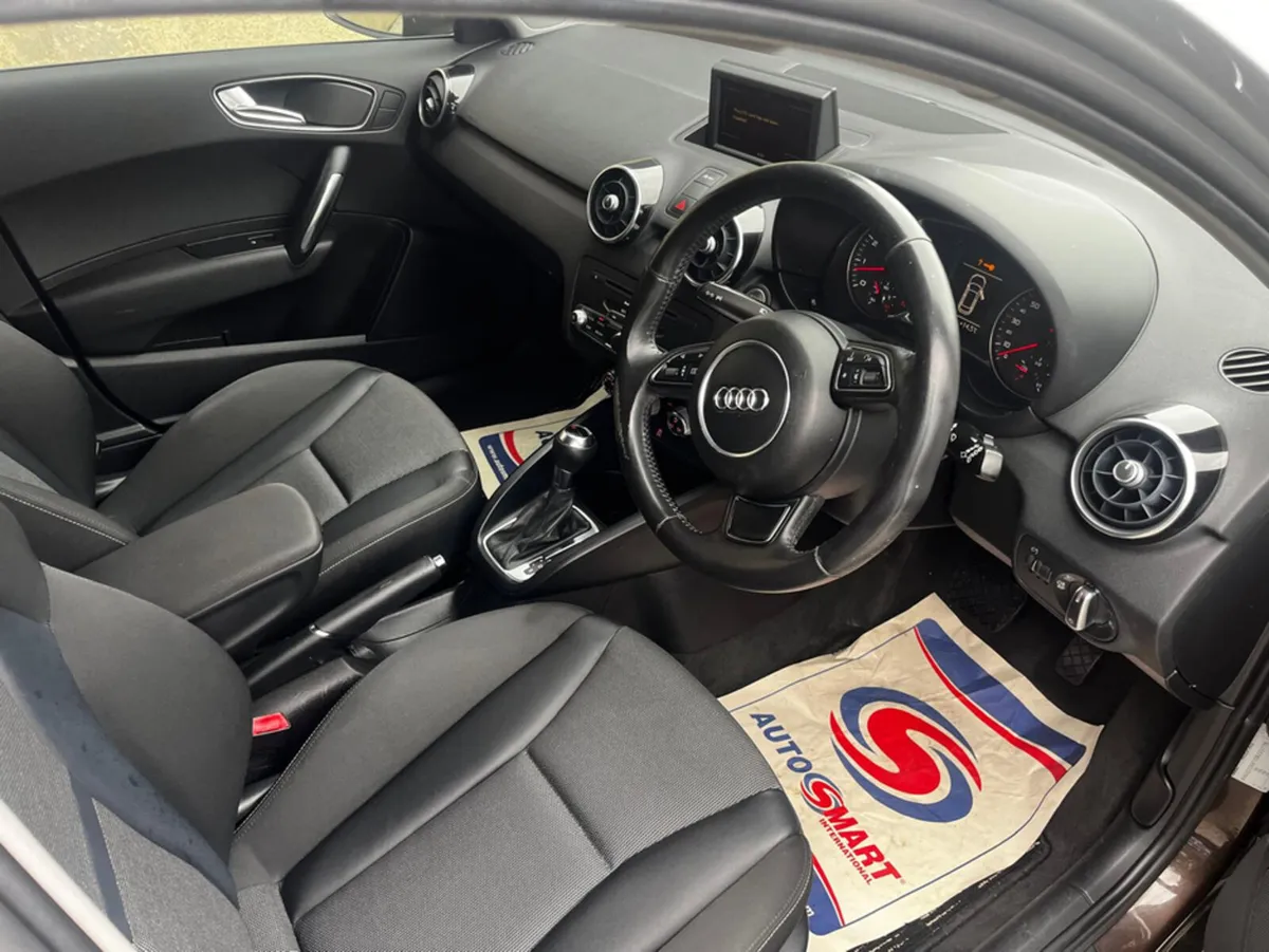Audi A1 AUTOMATIC 1.4 PETROL - Image 4