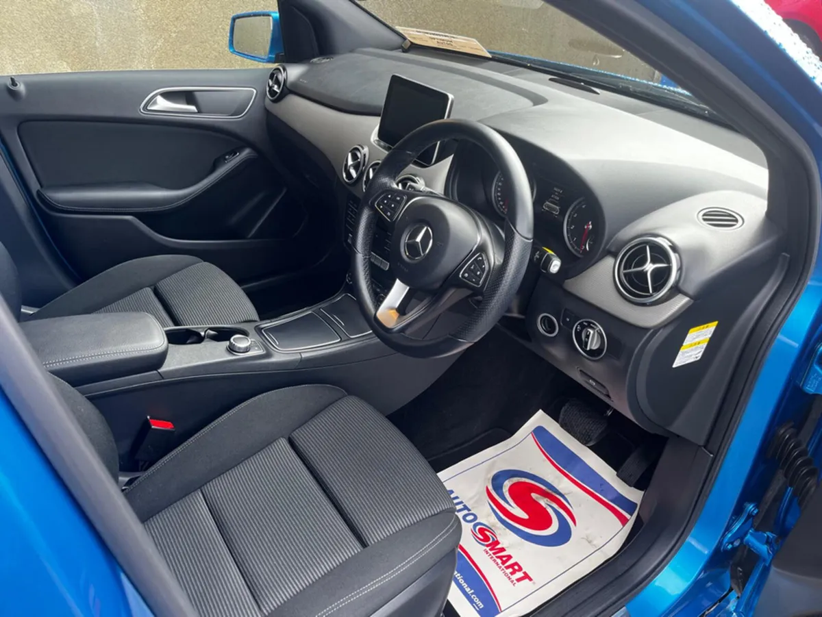 Mercedes-Benz B-Class B180 PETROL AUTOMATIC - Image 4