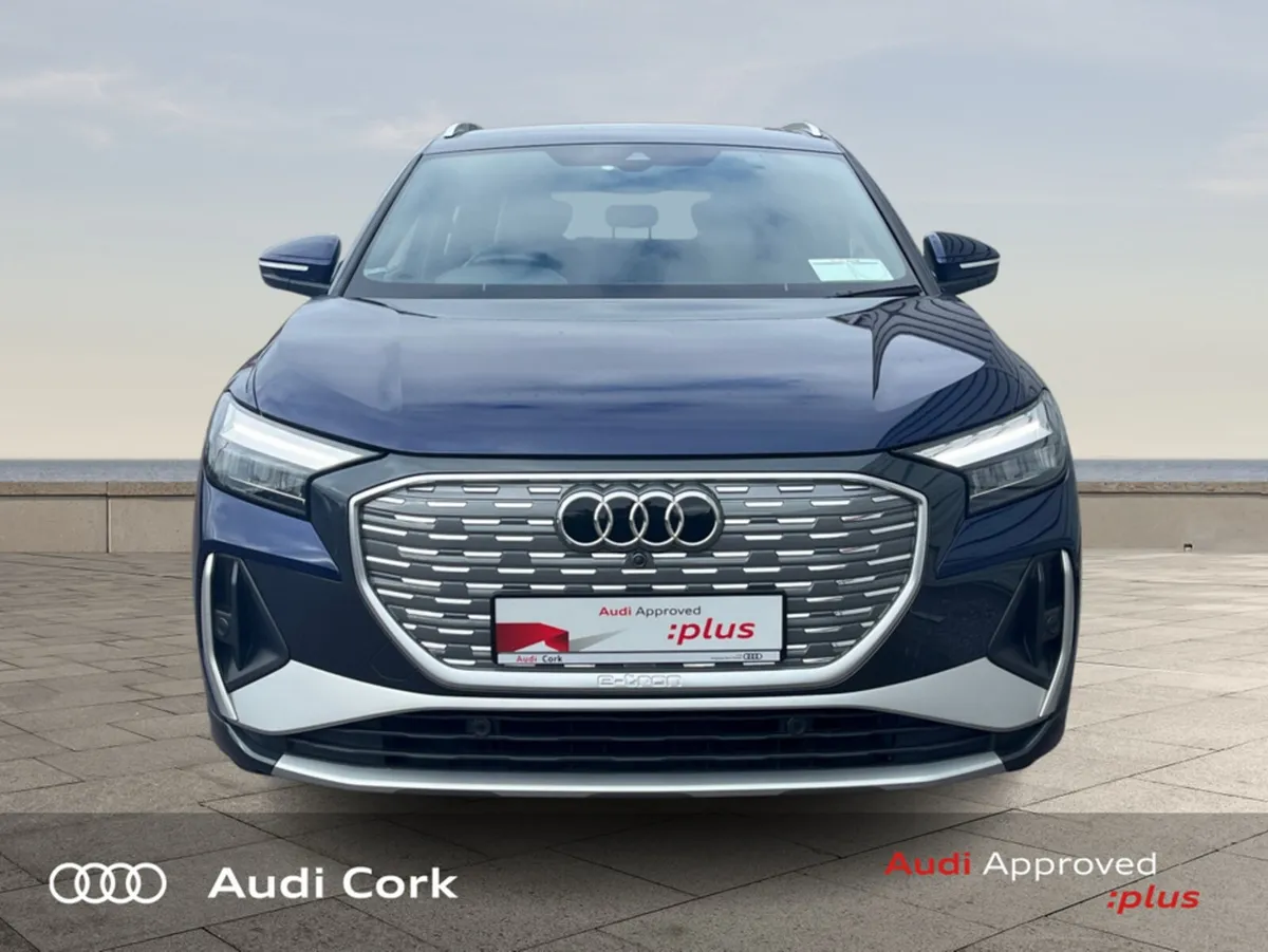 Audi Q4 e-tron E-TRON 35 S-LINE AUTOMATIC - Image 2