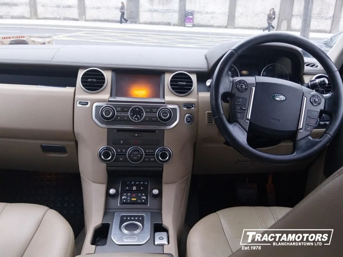 Land Rover Discovery 4 3.0 V6 DSL 5 SEAT 4DR AUTO - Image 2