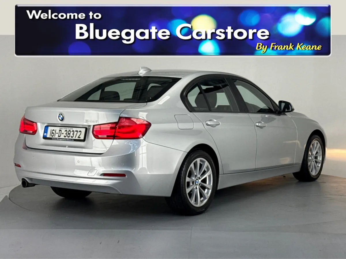 BMW 3-Series SE4DR AUTO**BLACK LEATHER INTERIOR**F - Image 4