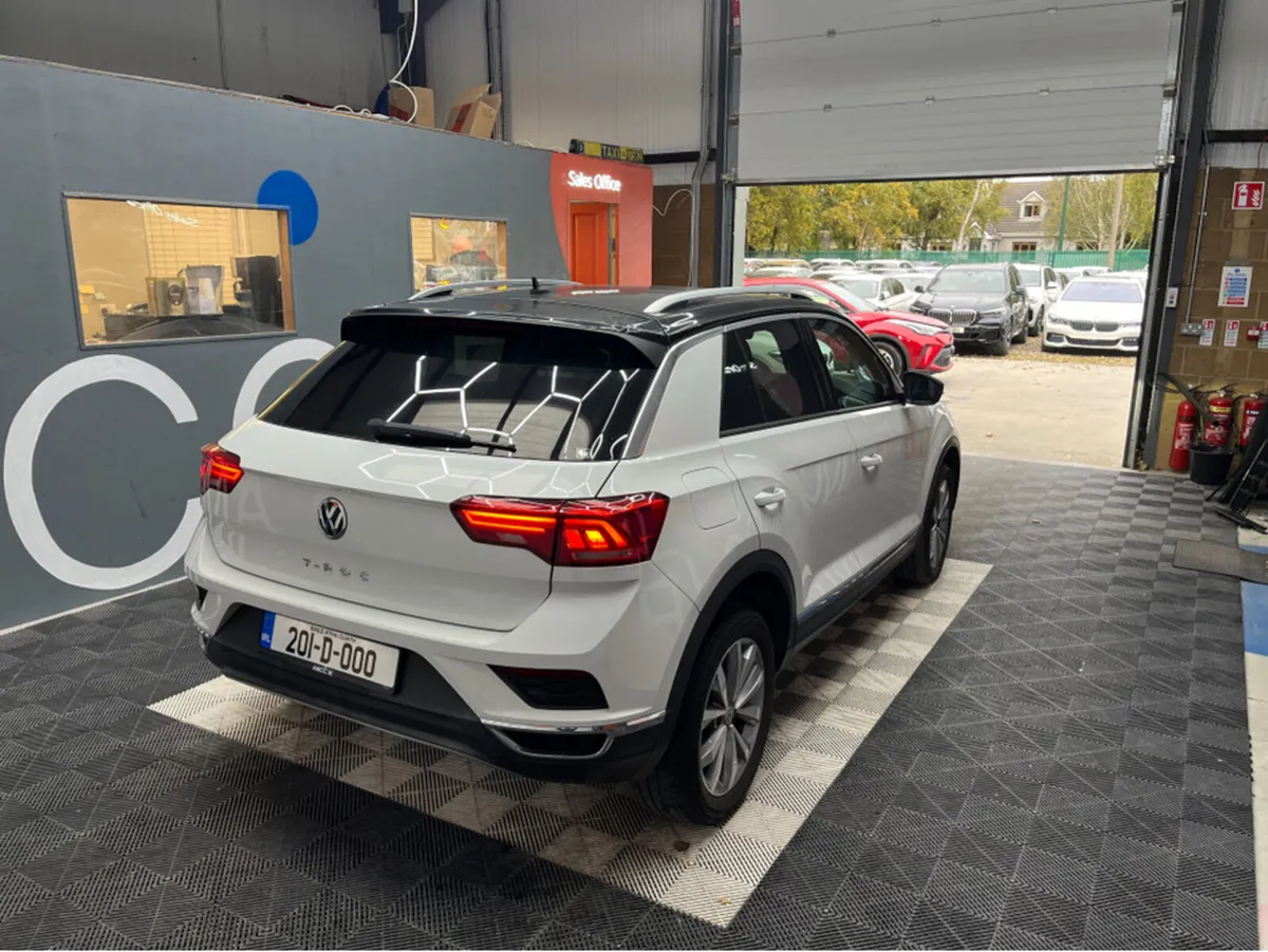 Volkswagen T-Roc ONLY €23950! 2020 VOLKSWAGEN T-RO - Image 2