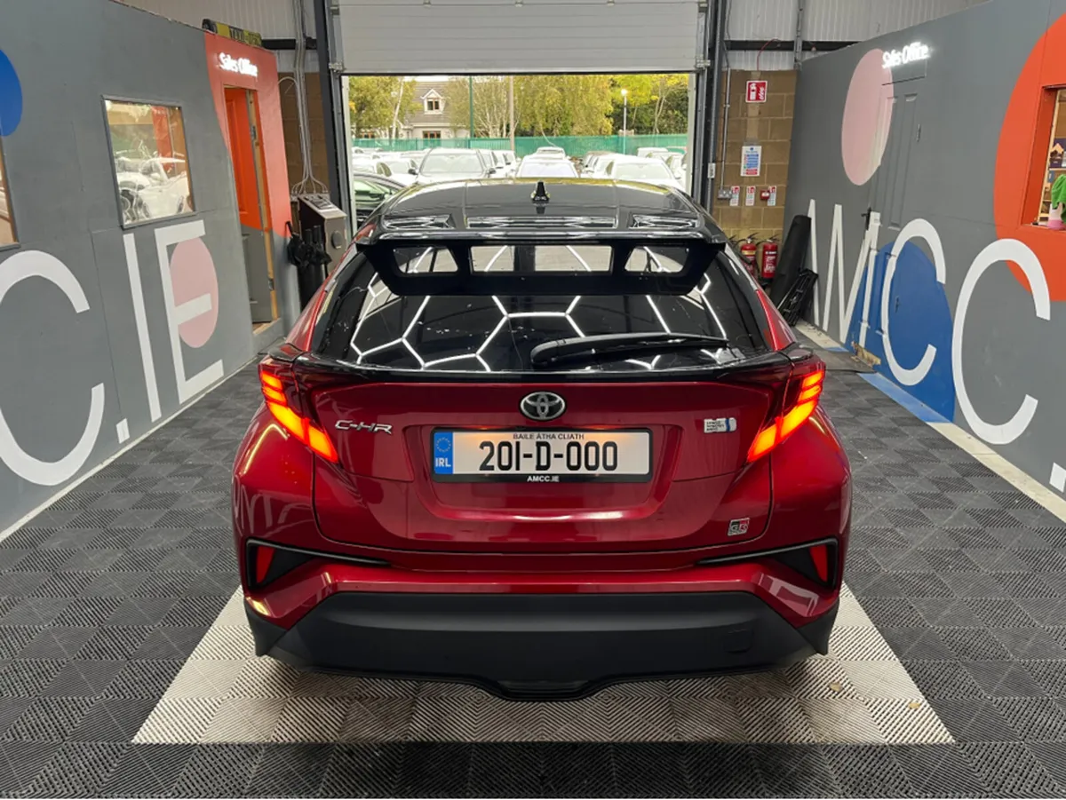 Toyota C-HR €24950 2020 TOYOTA C-HR 1.8L HYBRID / - Image 3