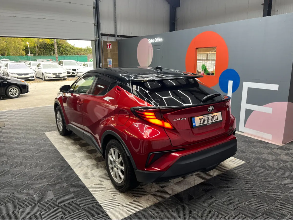 Toyota C-HR €24950 2020 TOYOTA C-HR 1.8L HYBRID / - Image 4