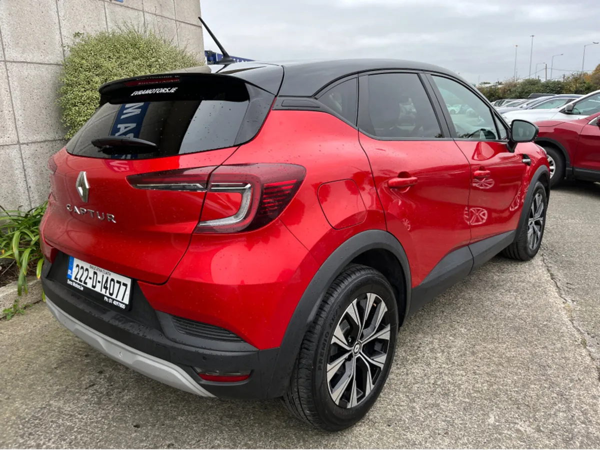 Renault Captur LIMITED 1.0 PETROL - Image 4
